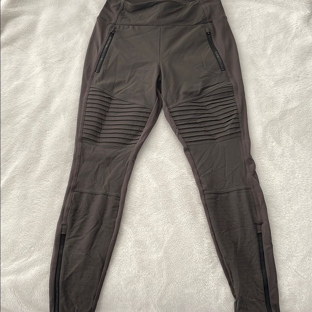 Athleta Green/Gray High-Waisted Leggings